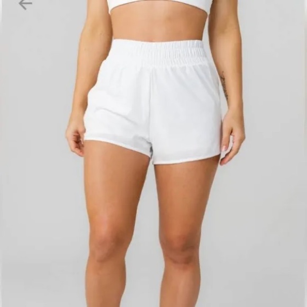 Vitality Breeze Run Short White Sz Small XS Balance Athletica
